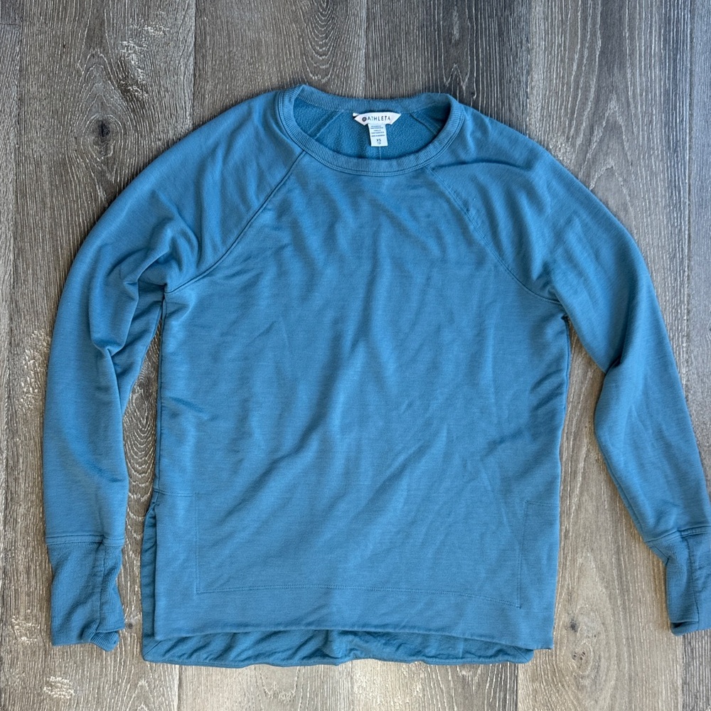Athleta Long Sleeve Crewneck Tee in Slate Blue 0442